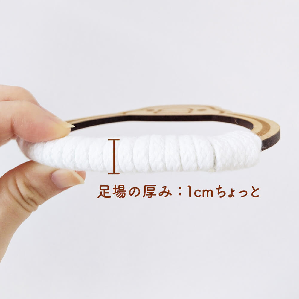 【8日(金)20時スタート】文鳥にとっての輝かしい王座👑✨️ 小鳥用ブランコ「ぶんブラコ」